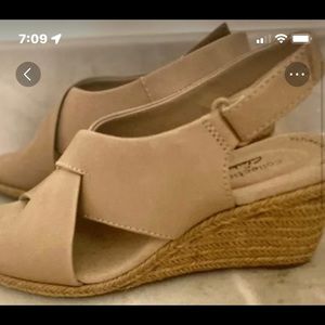 Beige Clark wedges
